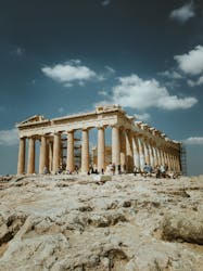 Akropolis’ verborgen verhalen zelfgeleide audiowandeling